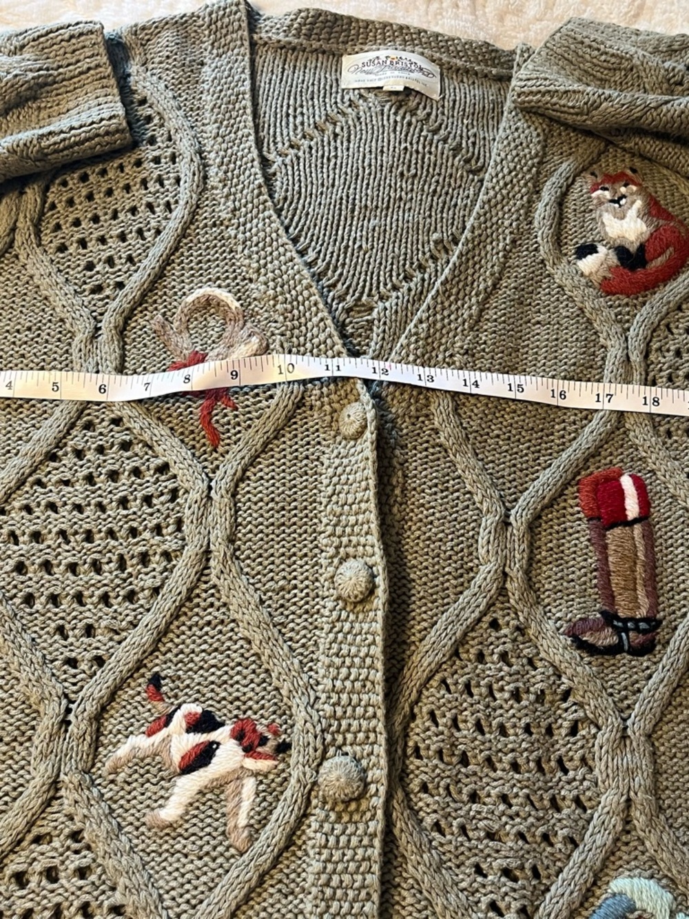 Susan Bristol Equestrian Theme Embroidered Cable Knit Cardigan - Picture 7 of 11
